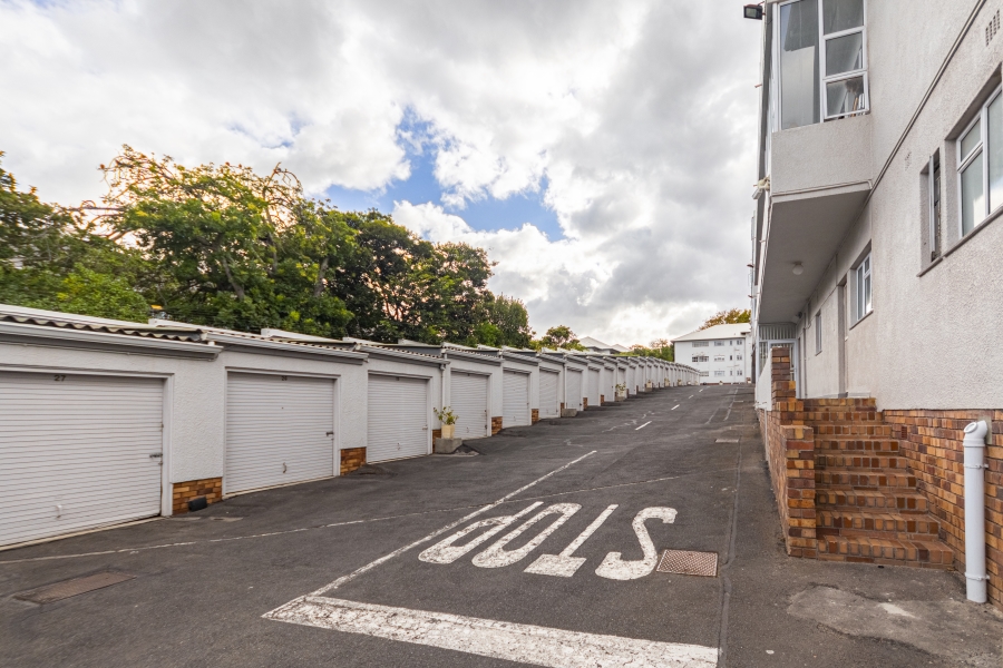2 Bedroom Property for Sale in Kenilworth Upper Western Cape